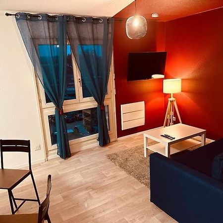Studio Centre Avec Wifi Apartment Mulhouse Bagian luar foto